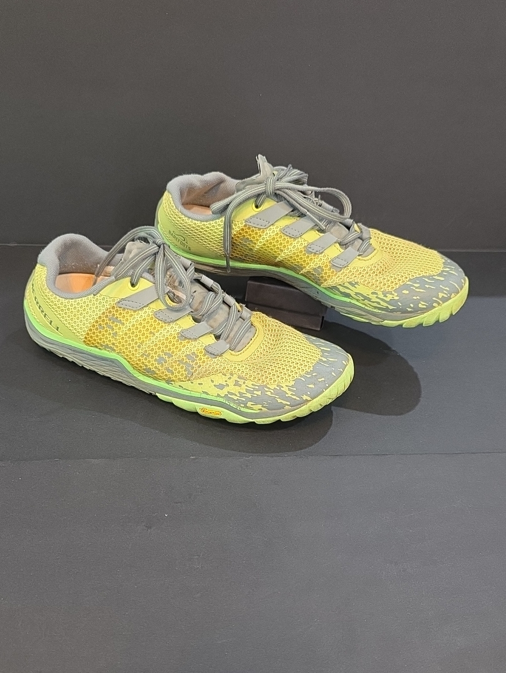 Merrell Trail Glove 5 Women's Yellow and Gray Green Trail Shoes Size 8